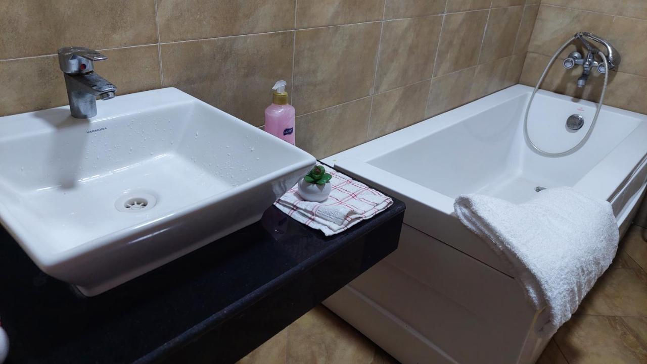 Sami Bnb - Apt 01 Makongo After Mlimani City Dar es Salaam Exterior photo